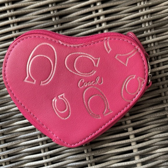 Coach key chain heart - Picture 2 of 7